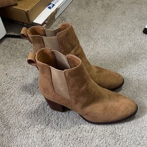 Women's J crew Suede Ankle Boots